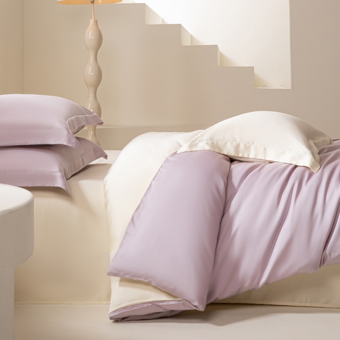 91家纺网 家纺一手货源 找家纺 涵宸家纺 2026新款纯色天丝棉四件套-场景二 紫语+象牙白