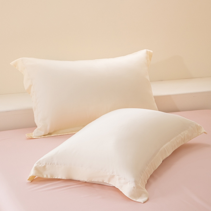 91家纺网 家纺一手货源 找家纺 涵宸家纺 2026新款纯色天丝棉单被套-场景二 象牙白+玫瑰粉