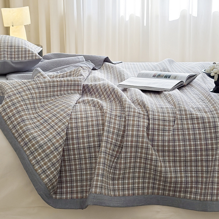 91家纺网 家纺一手货源 找家纺 法芙娜家纺 2026新款双面全棉色织水洗棉床盖 花格