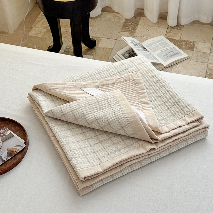 91家纺网 家纺一手货源 找家纺 法芙娜家纺 2026新款双面全棉色织水洗棉床盖 米格