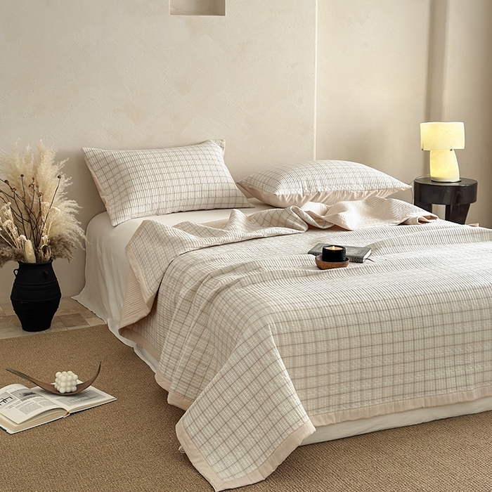 91家纺网 家纺一手货源 找家纺 法芙娜家纺 2026新款双面全棉色织水洗棉床盖 米格