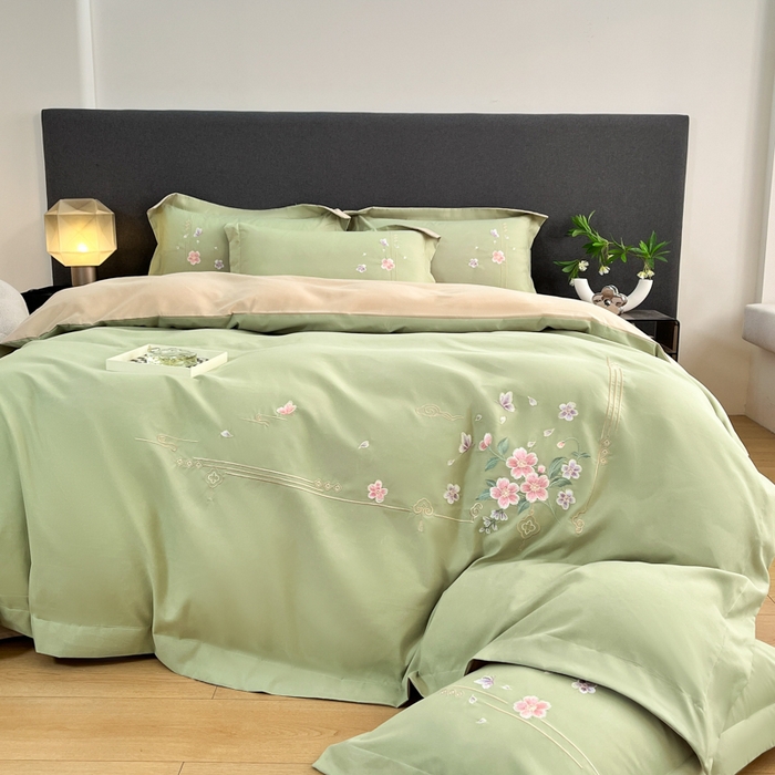 91家纺网 家纺一手货源 找家纺 青柚 2026新款轻奢刺绣国风四件套-争妍 争妍-草绿