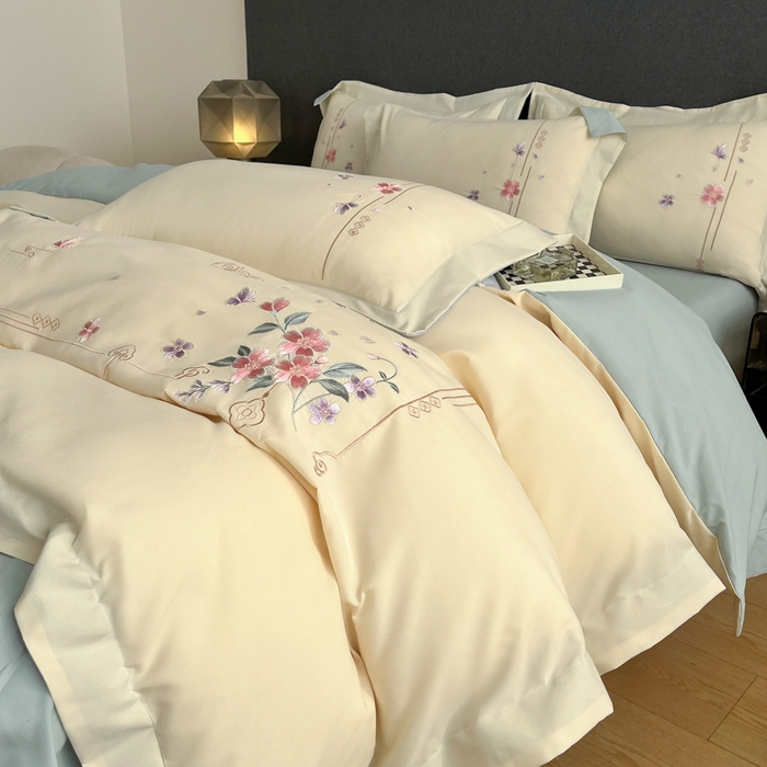 91家纺网 家纺一手货源 找家纺 青柚 2026新款轻奢刺绣国风四件套-争妍 争妍-白兰