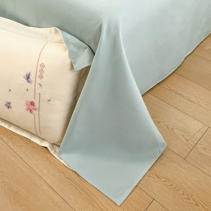 91家纺网 家纺一手货源 找家纺 青柚 2026新款轻奢刺绣国风四件套-争妍 争妍-白兰