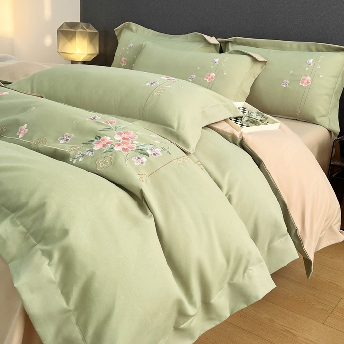 91家纺网 家纺一手货源 找家纺 青柚 2026新款轻奢刺绣国风四件套-争妍 争妍-草绿