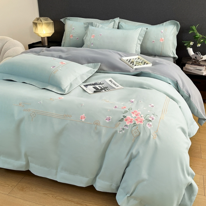 91家纺网 家纺一手货源 找家纺 青柚 2026新款轻奢刺绣国风四件套-争妍 争妍-飘蓝