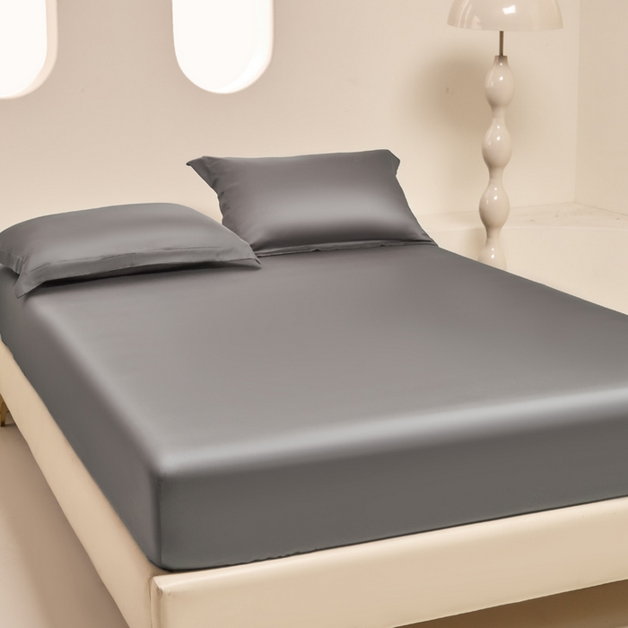 91家纺网 家纺一手货源 找家纺 涵宸家纺 2026新款纯色天丝棉单床笠-场景二 星夜灰