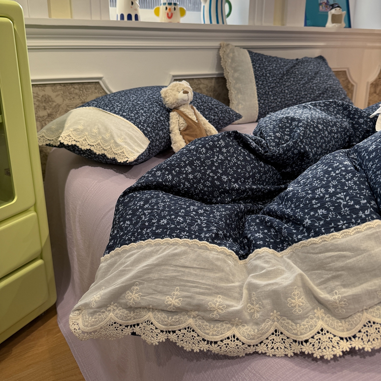 91家纺网 家纺一手货源 找家纺 （总）盼季家纺 2026新款舒适皱皱纱印花蕾丝花边四件套