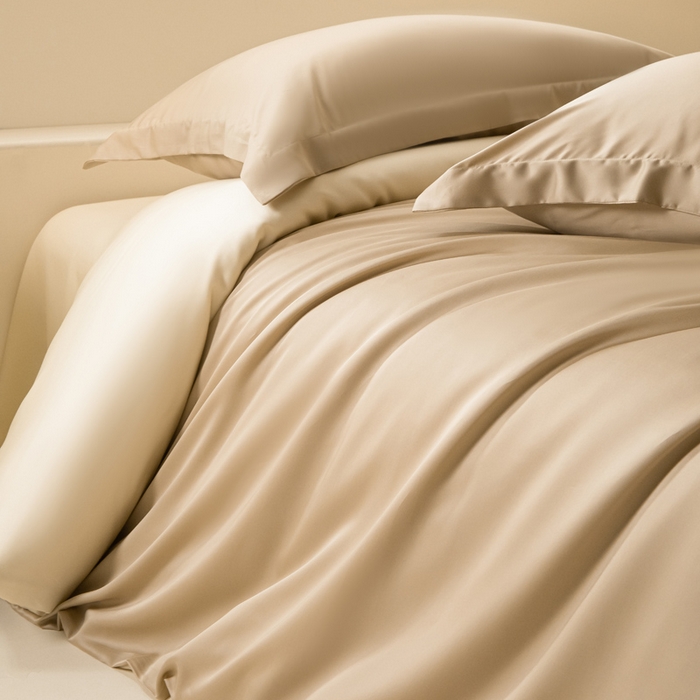 91家纺网 家纺一手货源 找家纺 涵宸家纺 2026新款纯色天丝棉四件套-场景二 奶茶杏+象牙白