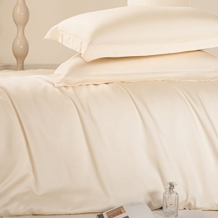 91家纺网 家纺一手货源 找家纺 涵宸家纺 2026新款纯色天丝棉四件套-场景二 象牙白+奶茶杏