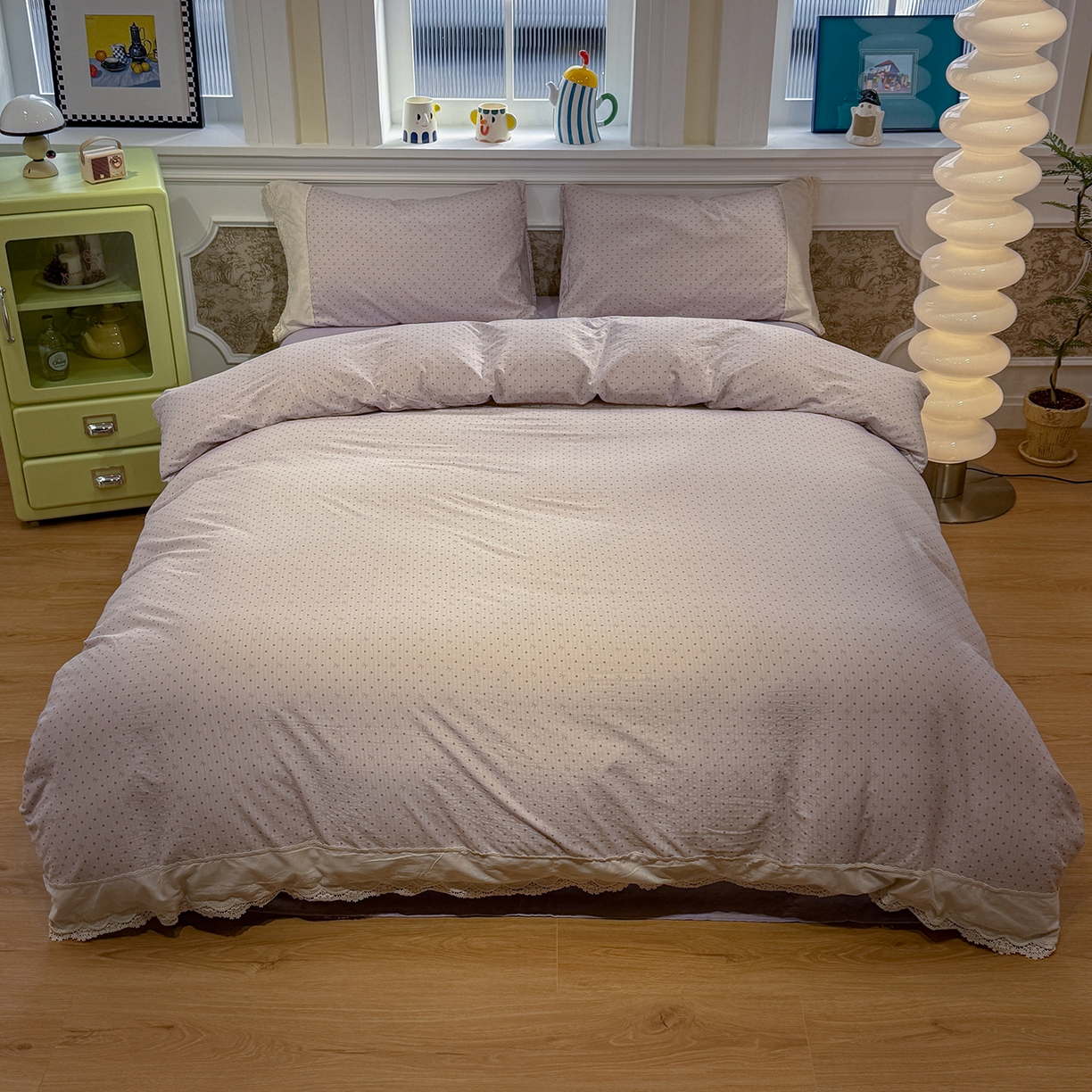 91家纺网 家纺一手货源 找家纺 盼季家纺 2026新款舒适皱皱纱印花蕾丝花边四件套 复古蕾丝花边-蝴蝶结紫波