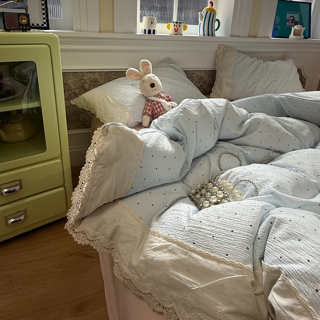 91家纺网 家纺一手货源 找家纺 盼季家纺 2026新款舒适皱皱纱印花蕾丝花边四件套 复古蕾丝花边-蓝波