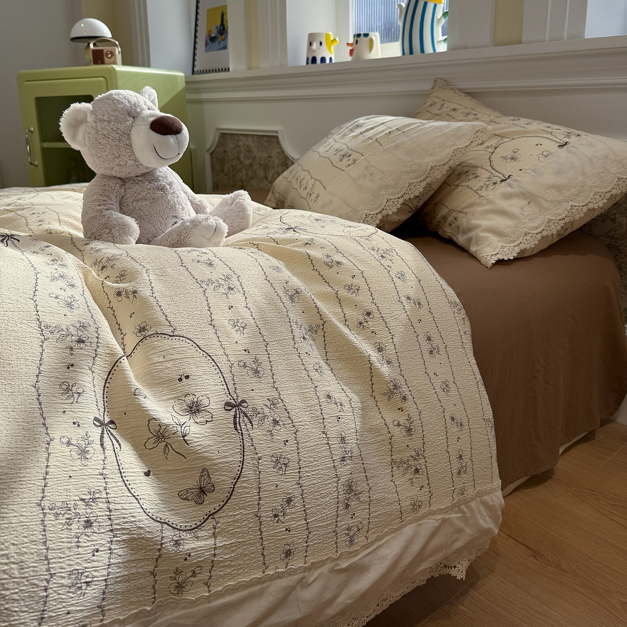 91家纺网 家纺一手货源 找家纺 盼季家纺 2026新款舒适皱皱纱印花蕾丝花边四件套 复古蕾丝花边-茵然