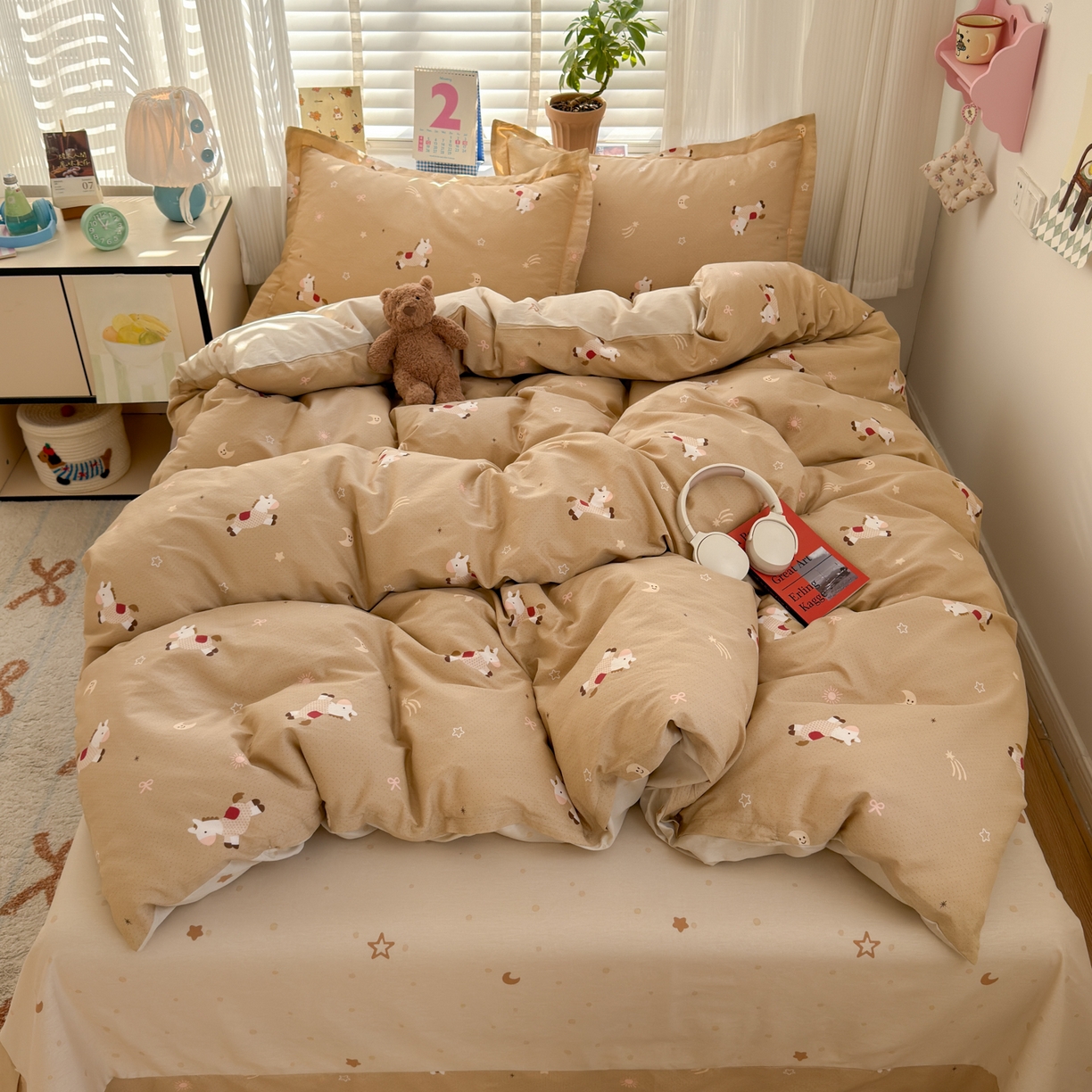 91家纺网 家纺一手货源 找家纺 乐童家纺 2026新款全棉网红直播爆款吊边一字绣工艺款四件套-系列三 小木马