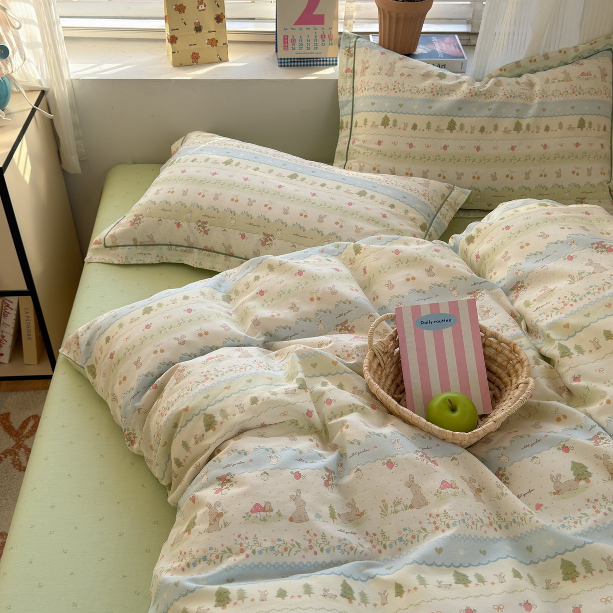 91家纺网 家纺一手货源 找家纺 乐童家纺 2026新款全棉网红直播爆款吊边一字绣工艺款四件套-系列三 田园小兔