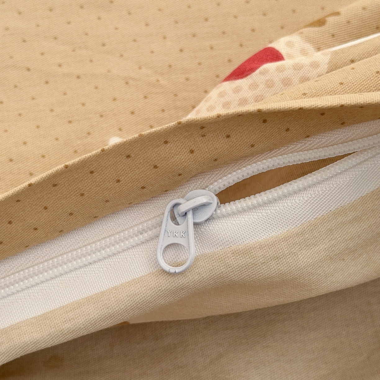 91家纺网 家纺一手货源 找家纺 乐童家纺 2026新款全棉网红直播爆款吊边一字绣工艺款四件套-系列三 小木马