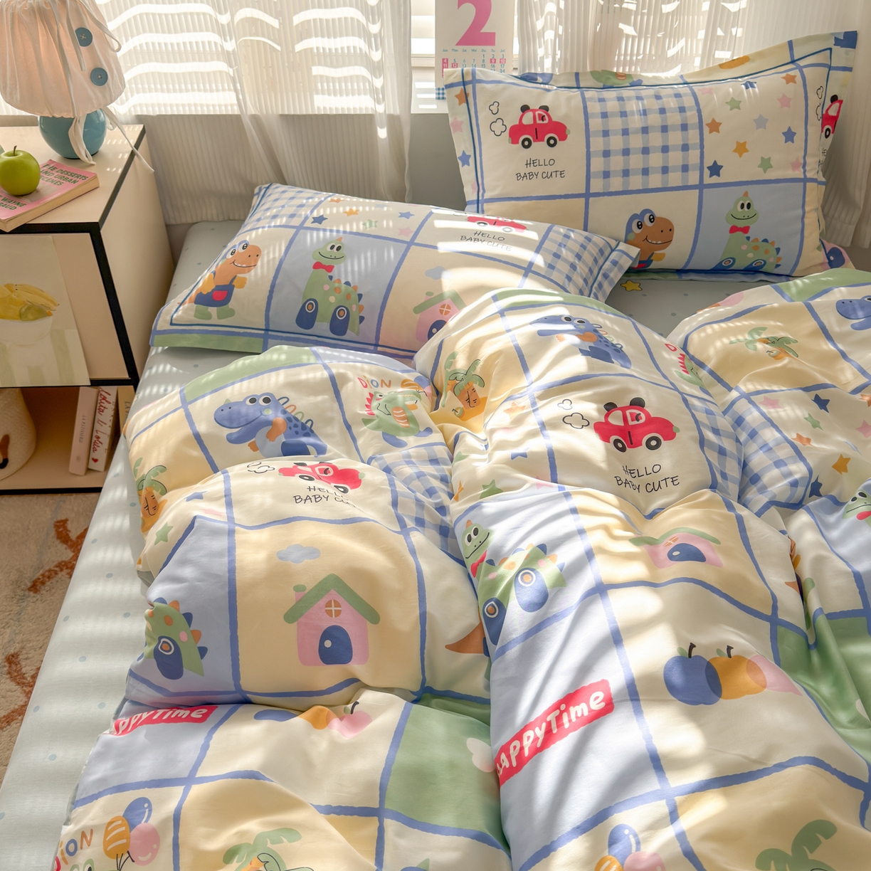 91家纺网 家纺一手货源 找家纺 乐童家纺 2026新款全棉网红直播爆款吊边一字绣工艺款四件套-系列三 小恐龙