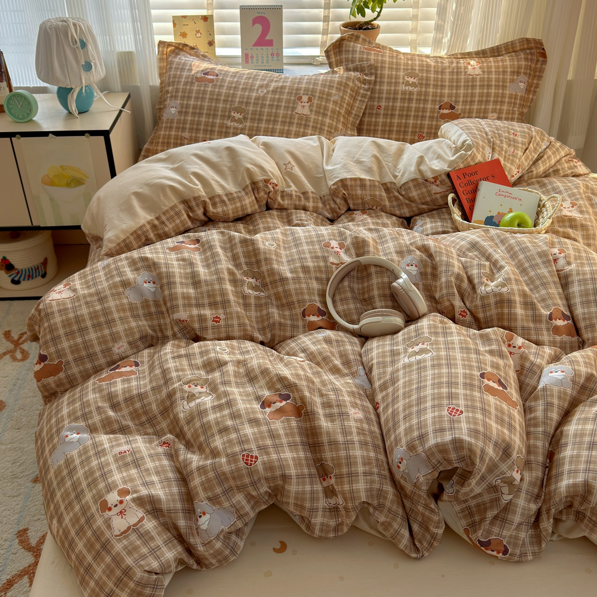 91家纺网 家纺一手货源 找家纺 乐童家纺 2026新款全棉网红直播爆款吊边一字绣工艺款四件套-系列三 哈哈狗