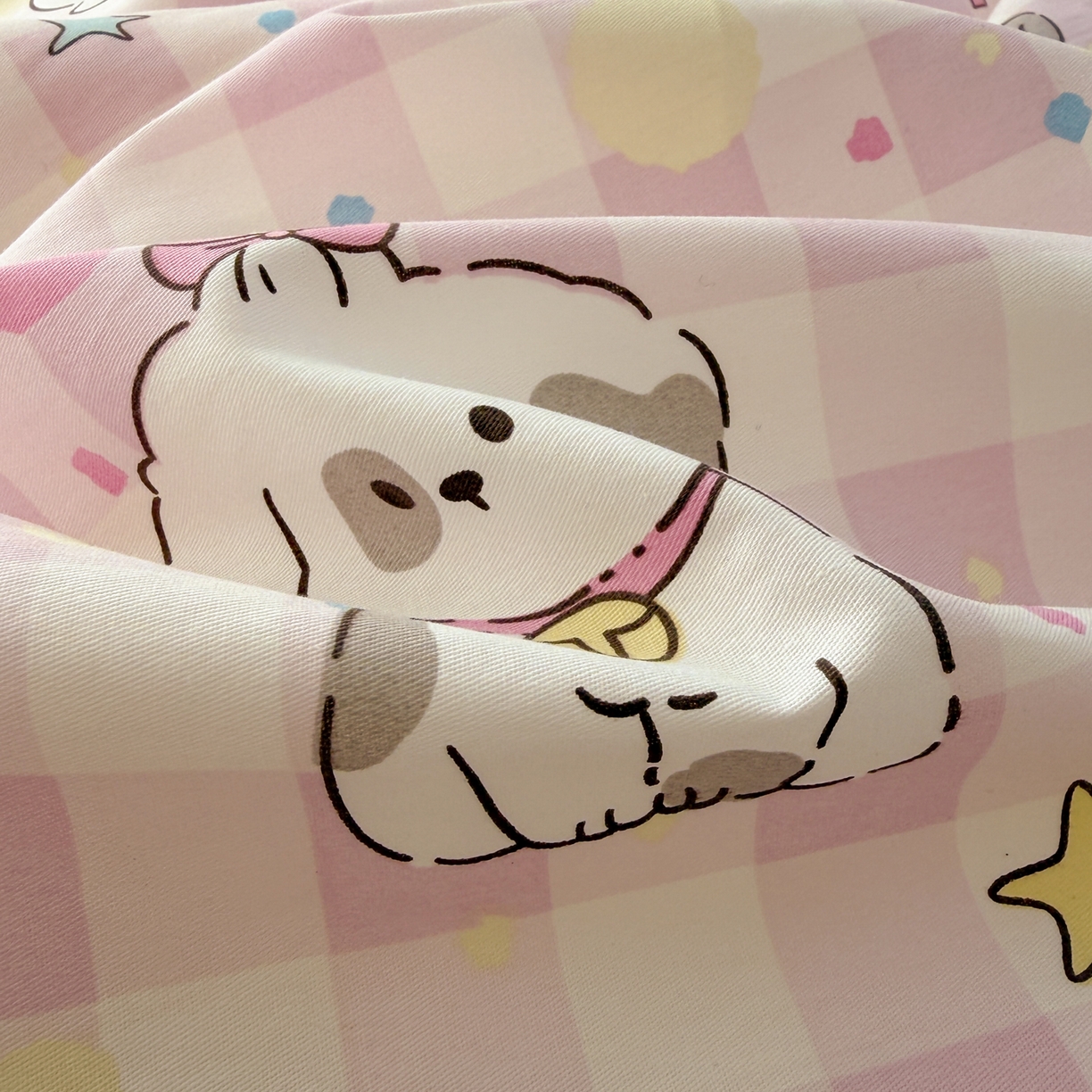 91家纺网 家纺一手货源 找家纺 乐童家纺 2026新款全棉网红直播爆款吊边一字绣工艺款四件套-系列三 粉格星星狗