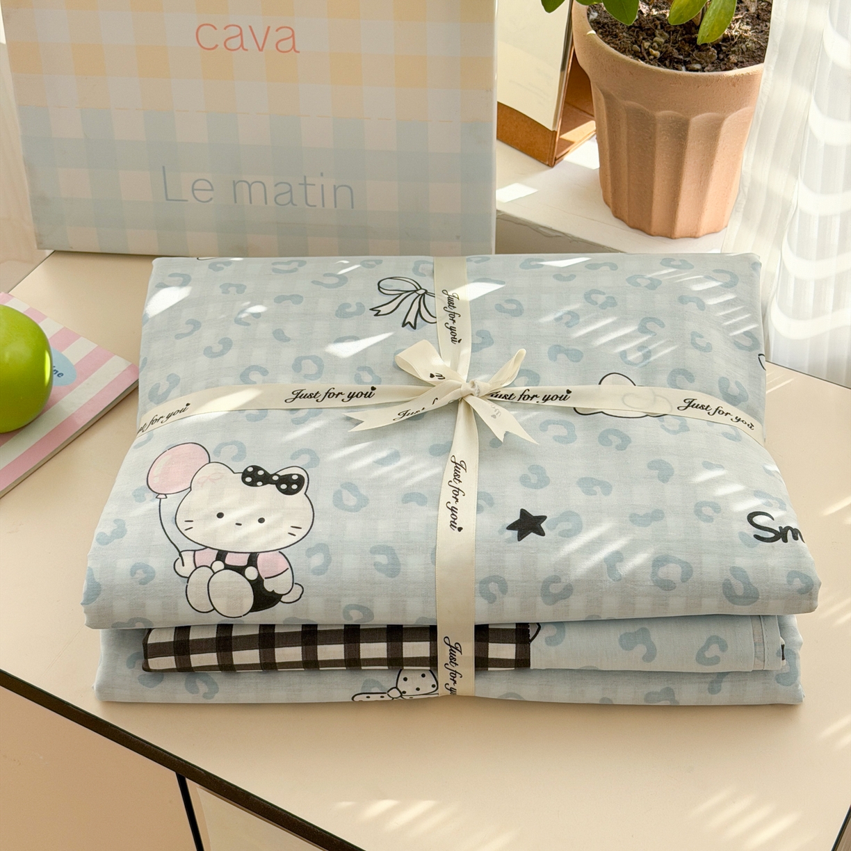 91家纺网 家纺一手货源 找家纺 乐童家纺 2026新款全棉网红直播爆款吊边一字绣工艺款四件套-系列三 豹纹猫咪