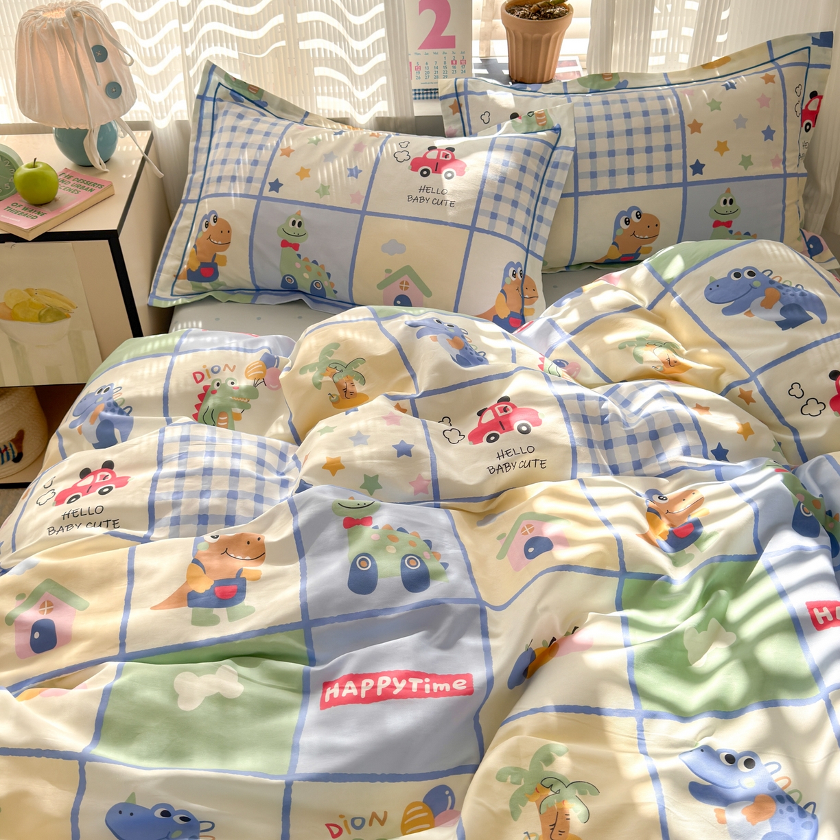 91家纺网 家纺一手货源 找家纺 乐童家纺 2026新款全棉网红直播爆款吊边一字绣工艺款四件套-系列三 小恐龙