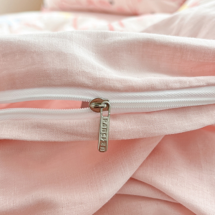 91家纺网 家纺一手货源 找家纺 涵宸家纺 2026新款双层纱印花四件套 A萌萌猪