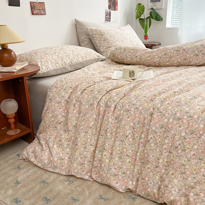 91家纺网 家纺一手货源 找家纺 涵宸家纺 2026新款双层纱印花四件套 B花田-金