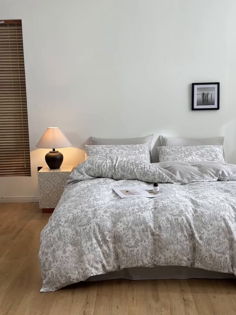 91家纺网 家纺一手货源 找家纺 涵宸家纺 2026新款双层纱印花四件套 F白薇