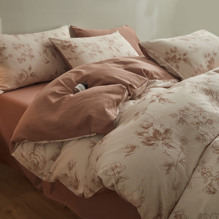 91家纺网 家纺一手货源 找家纺 涵宸家纺 2026新款双层纱印花四件套 F萱花