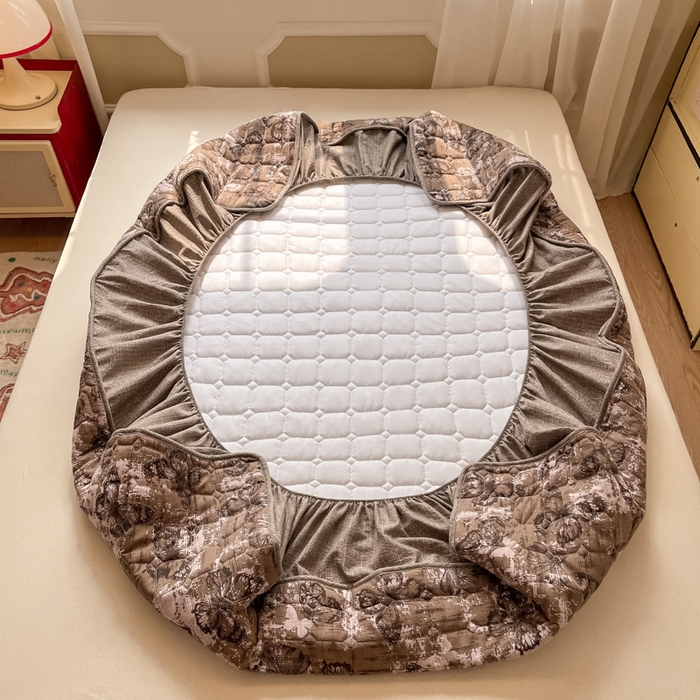 91家纺网 家纺一手货源 找家纺 沐慕 2026新款高克重印花云感皱皱纱夹棉床笠 回忆蝶