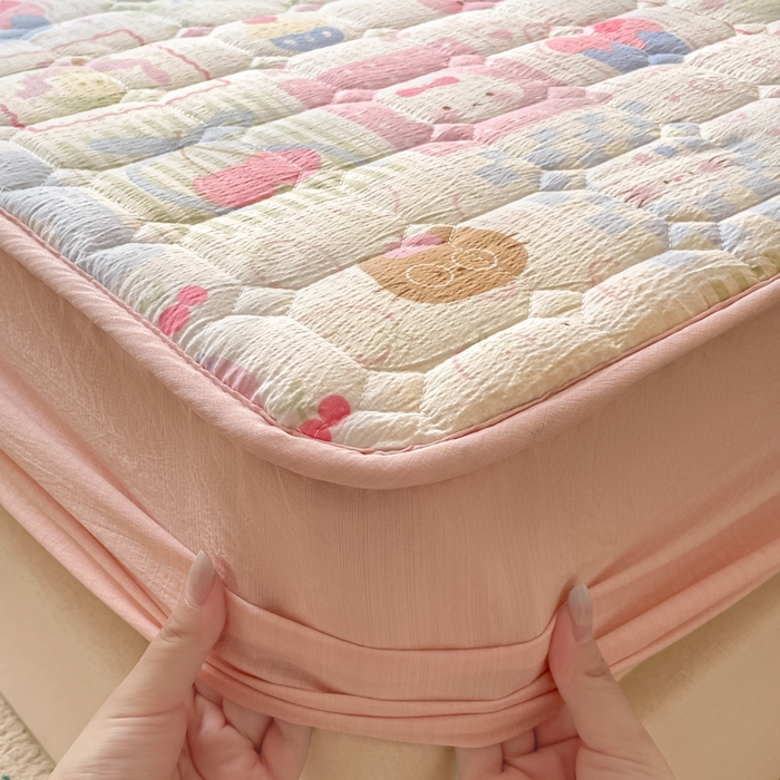 91家纺网 家纺一手货源 找家纺 沐慕 2026新款高克重印花云感皱皱纱夹棉床笠 奶油块块