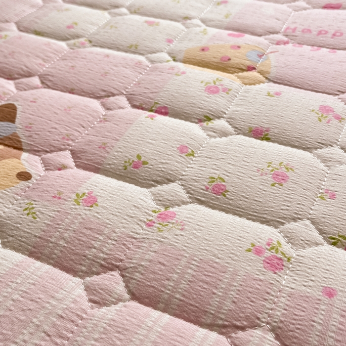 91家纺网 家纺一手货源 找家纺 沐慕 2026新款高克重印花云感皱皱纱夹棉床笠 甜心小狗粉