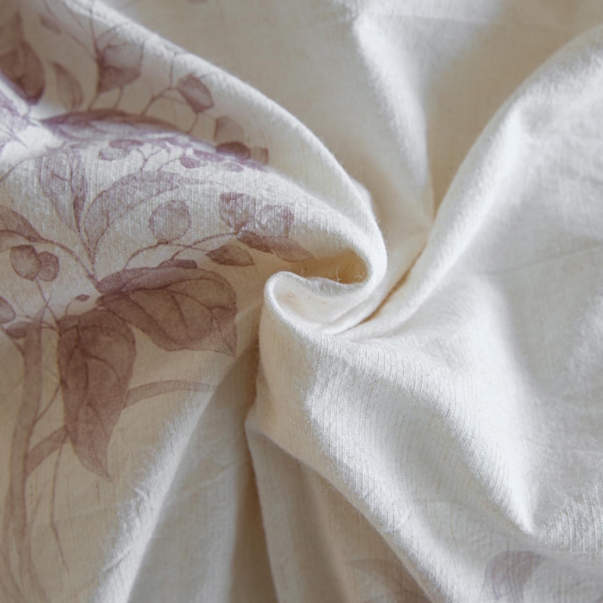 91家纺网 家纺一手货源 找家纺 涵宸家纺 2026新款棉麻数码印花四件套 初雾