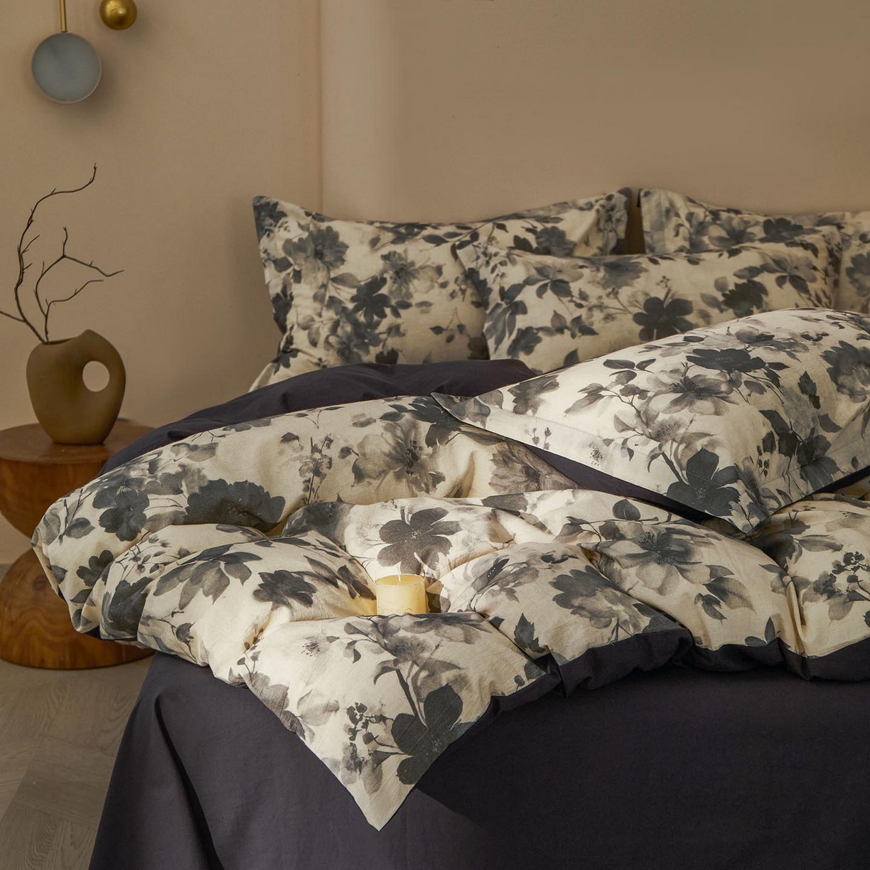 91家纺网 家纺一手货源 找家纺 涵宸家纺 2026新款棉麻数码印花四件套 墨染花影