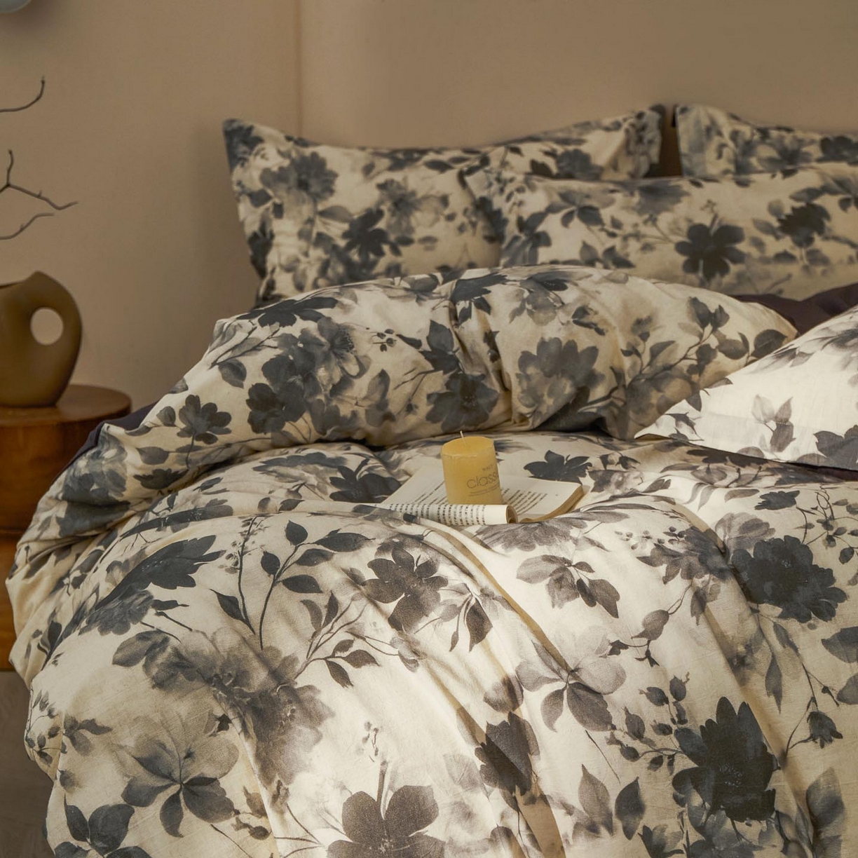 91家纺网 家纺一手货源 找家纺 涵宸家纺 2026新款棉麻数码印花四件套 墨染花影