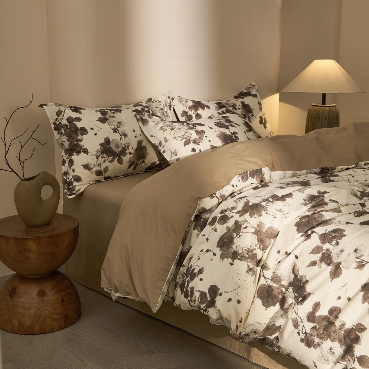 91家纺网 家纺一手货源 找家纺 涵宸家纺 2026新款棉麻数码印花四件套 墨棠芳华