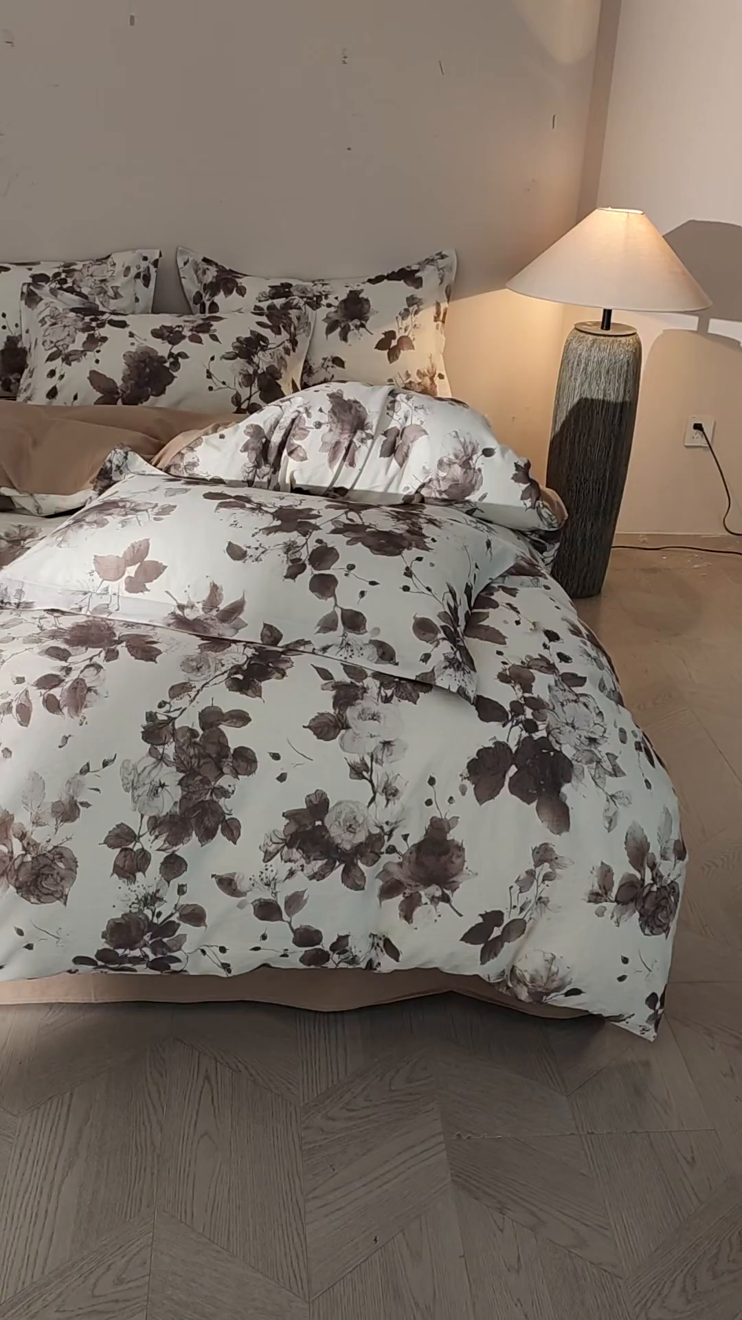 91家纺网 家纺一手货源 找家纺 涵宸家纺 2026新款棉麻数码印花四件套 墨棠芳华