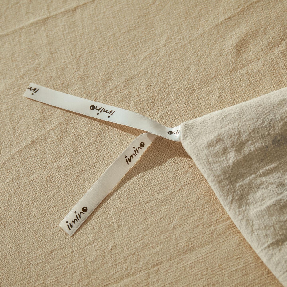 91家纺网 家纺一手货源 找家纺 涵宸家纺 2026新款棉麻数码印花四件套 浅韵花影