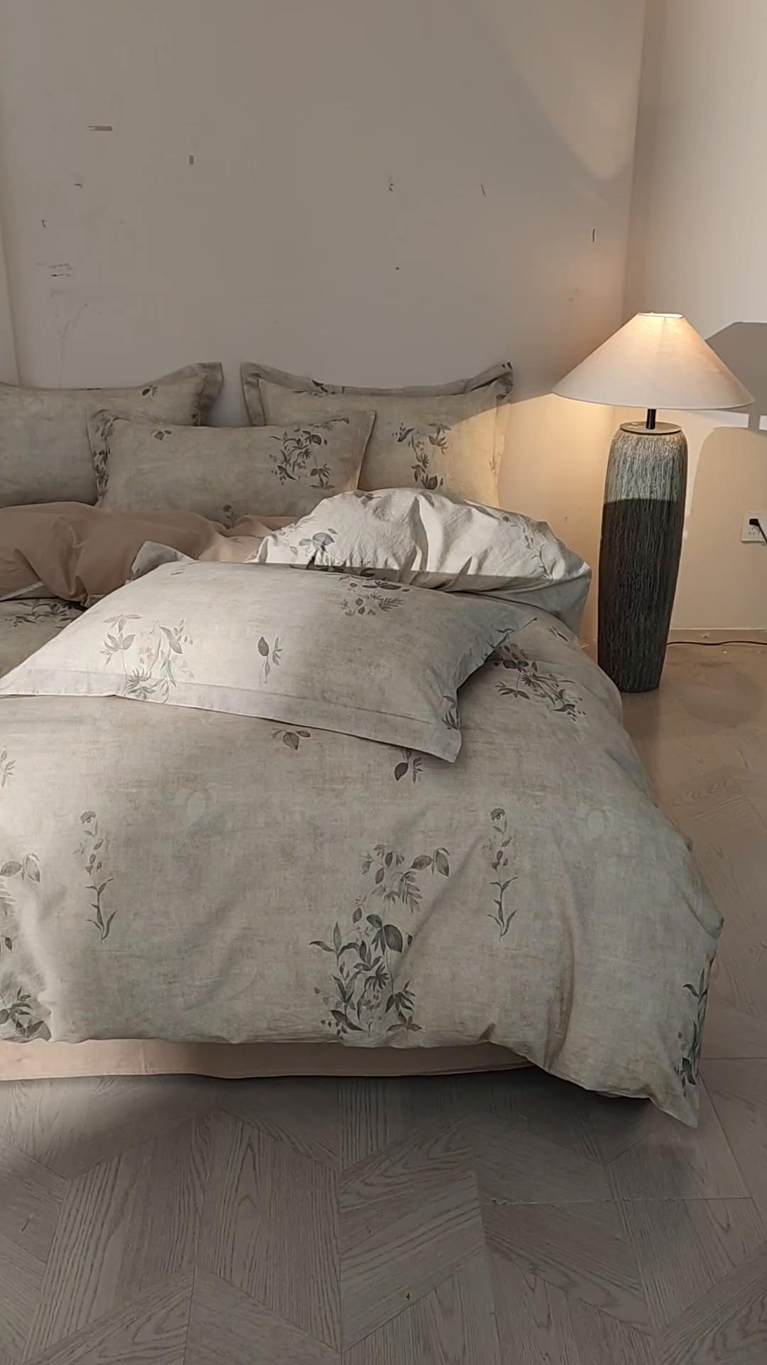 91家纺网 家纺一手货源 找家纺 涵宸家纺 2026新款棉麻数码印花四件套 叶之韵-青