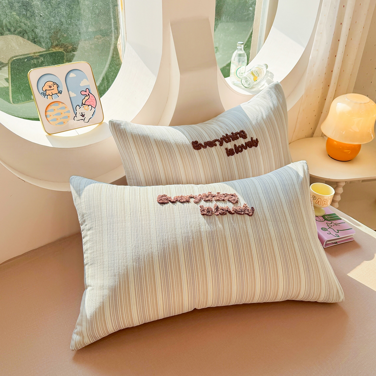 91家纺网 家纺一手货源 找家纺 爱思佳 2026新款双层纱印+毛巾绣系列四件套 萝卜兔