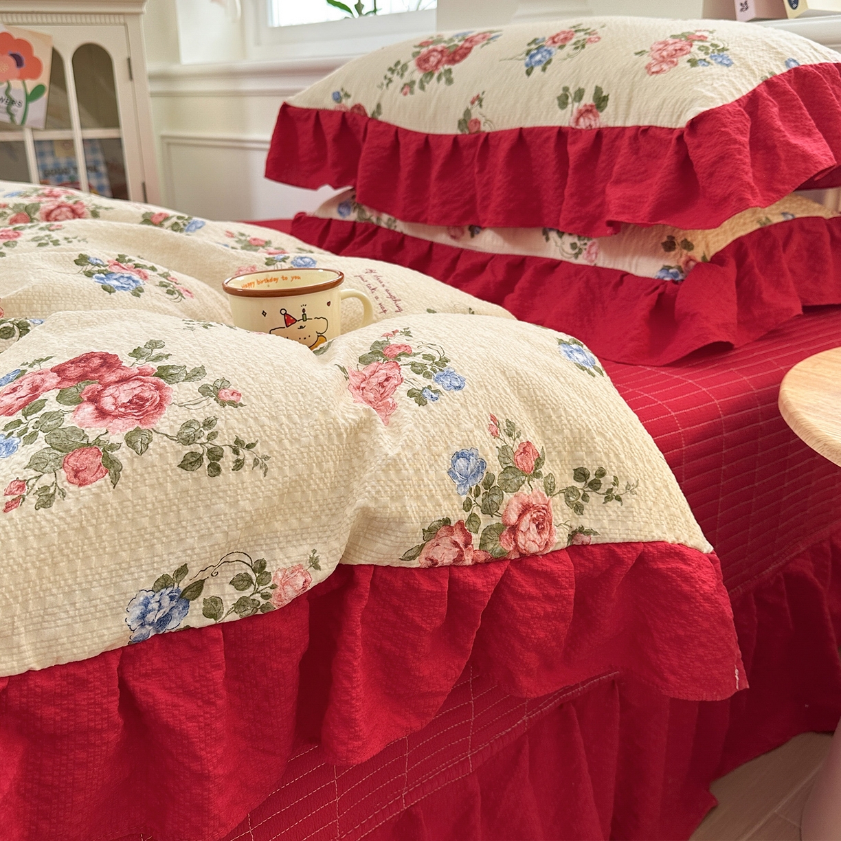 91家纺网 家纺一手货源 找家纺 安哆啦家纺 2026新款糯叽叽泡泡棉韩式花边床盖四件套 泡泡棉-安娜