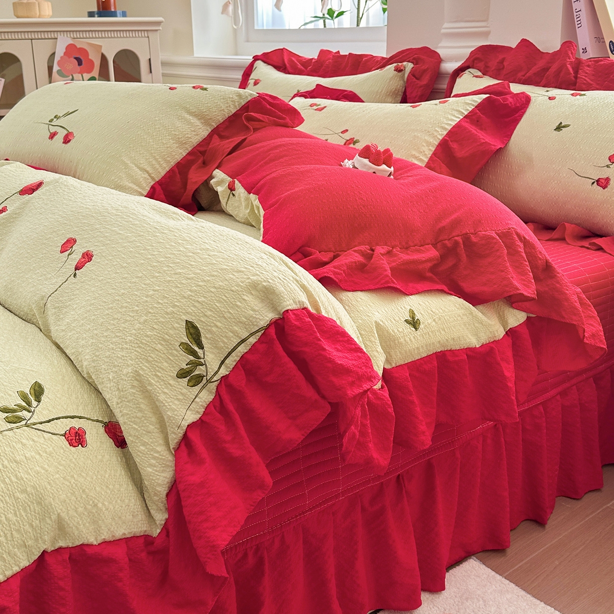 91家纺网 家纺一手货源 找家纺 安哆啦家纺 2026新款糯叽叽泡泡棉韩式花边床盖四件套 泡泡棉-花魅