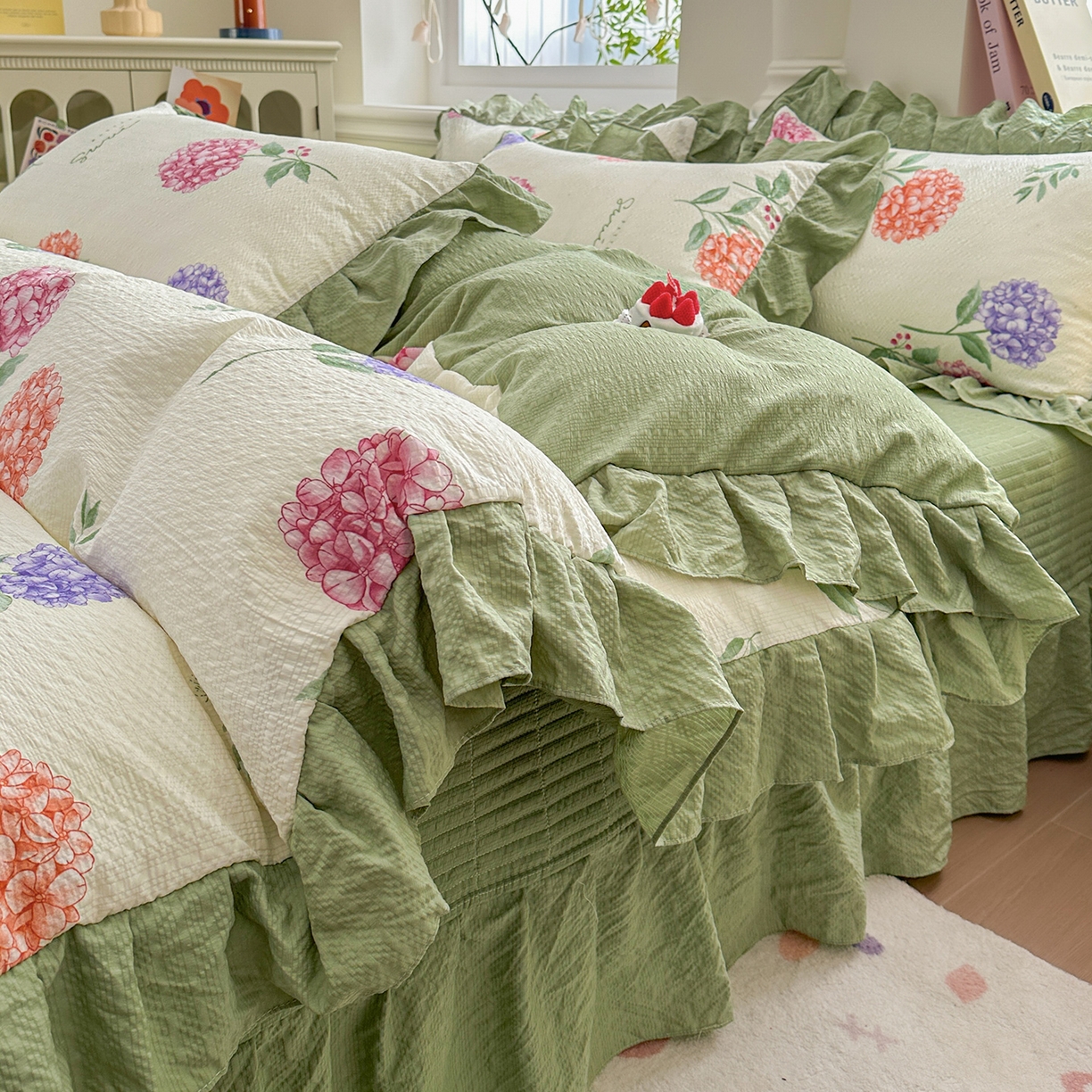 91家纺网 家纺一手货源 找家纺 安哆啦家纺 2026新款糯叽叽泡泡棉韩式花边床盖四件套 泡泡棉-花团锦簇