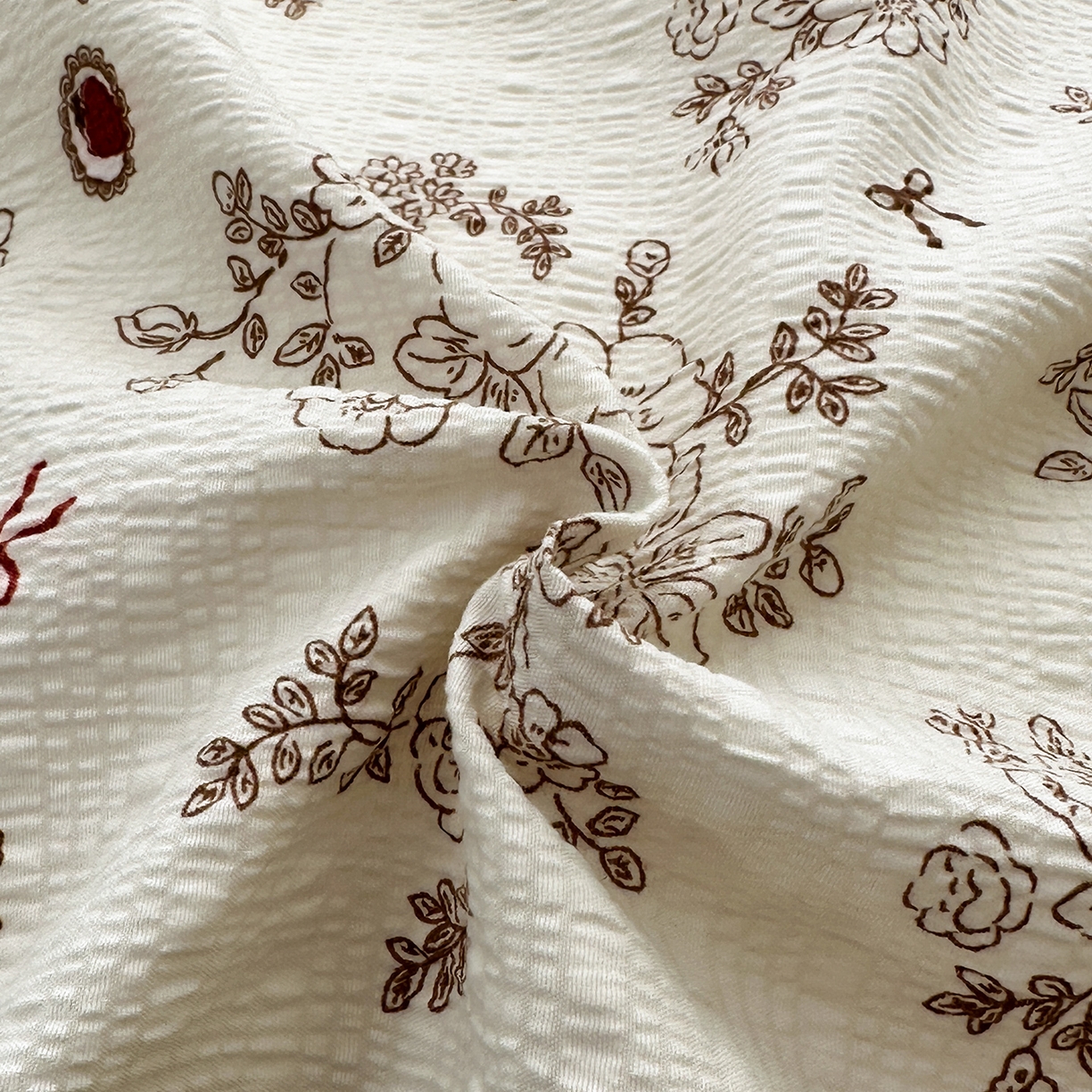 91家纺网 家纺一手货源 找家纺 安哆啦家纺 2026新款糯叽叽泡泡棉韩式花边床盖四件套 泡泡棉-焦糖玛奇朵