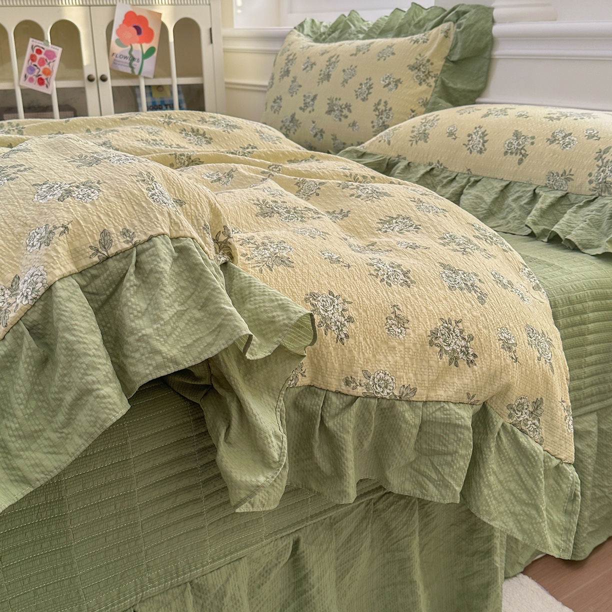 91家纺网 家纺一手货源 找家纺 安哆啦家纺 2026新款糯叽叽泡泡棉韩式花边床盖四件套 泡泡棉-绿意盎然