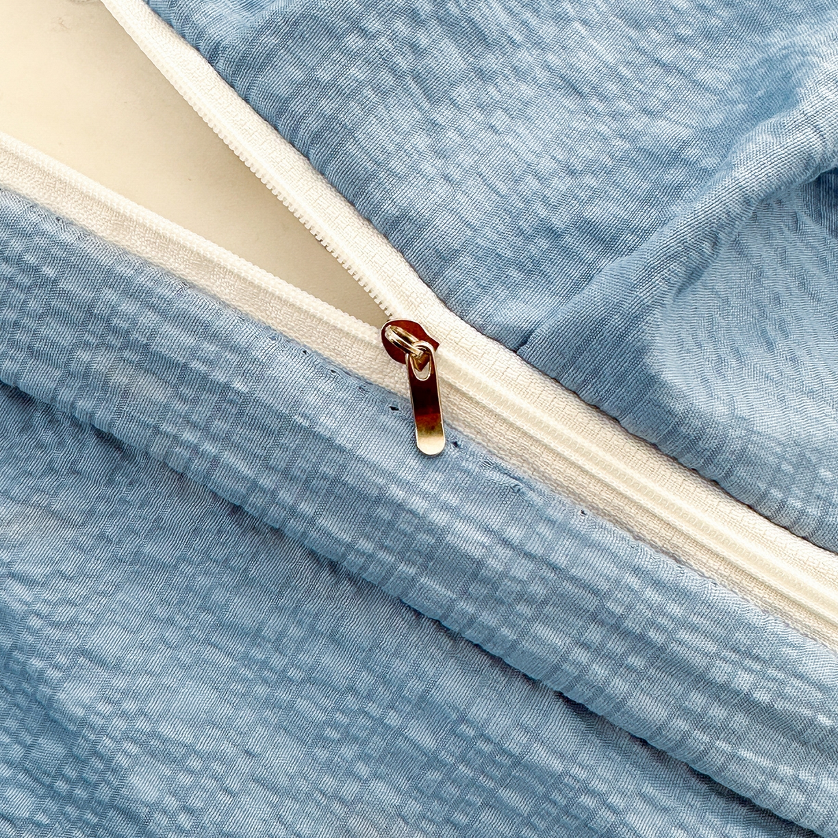 91家纺网 家纺一手货源 找家纺 安哆啦家纺 2026新款糯叽叽泡泡棉韩式花边床盖四件套 泡泡棉-郁金香