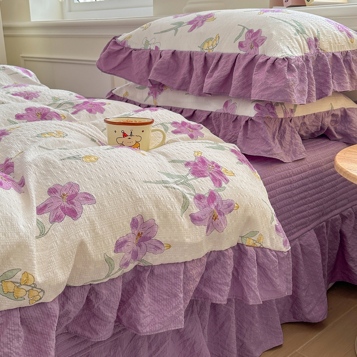 91家纺网 家纺一手货源 找家纺 安哆啦家纺 2026新款糯叽叽泡泡棉韩式花边床盖四件套 泡泡棉-紫百合