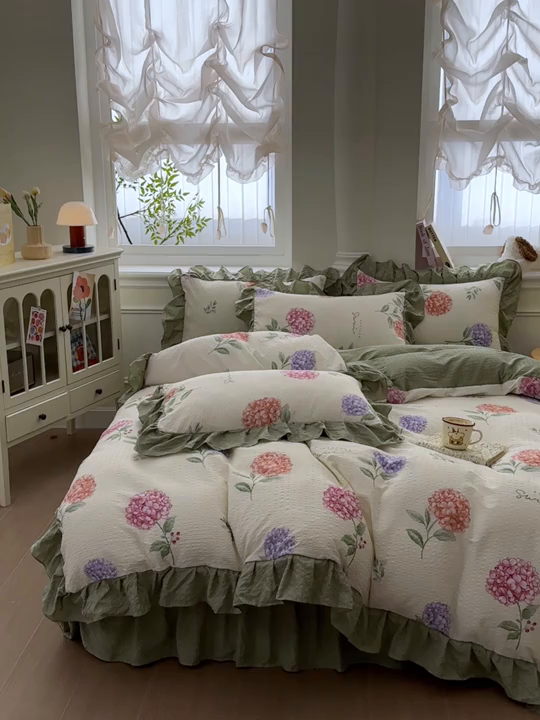 91家纺网 家纺一手货源 找家纺 安哆啦家纺 2026新款糯叽叽泡泡棉韩式花边床盖四件套 泡泡棉-花团锦簇