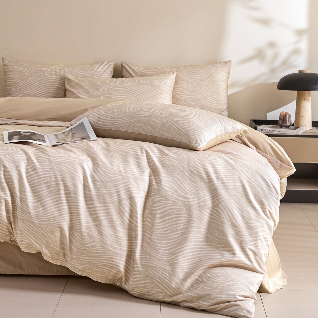 91家纺网 家纺一手货源 找家纺 新方向 2026新款数码印花50s双股全棉贡缎长绒棉四件套-罗马（严格控价 标准288元 加大308元） 罗马-香槟