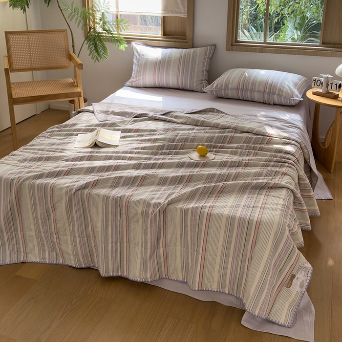 91家纺网 家纺一手货源 找家纺 被窝家纺 2026新款全棉色织贝壳边新疆棉花夏被 西蒙-紫